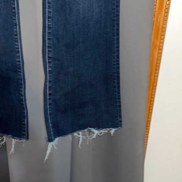 American Eagle Jeans - Picture 2 of 5